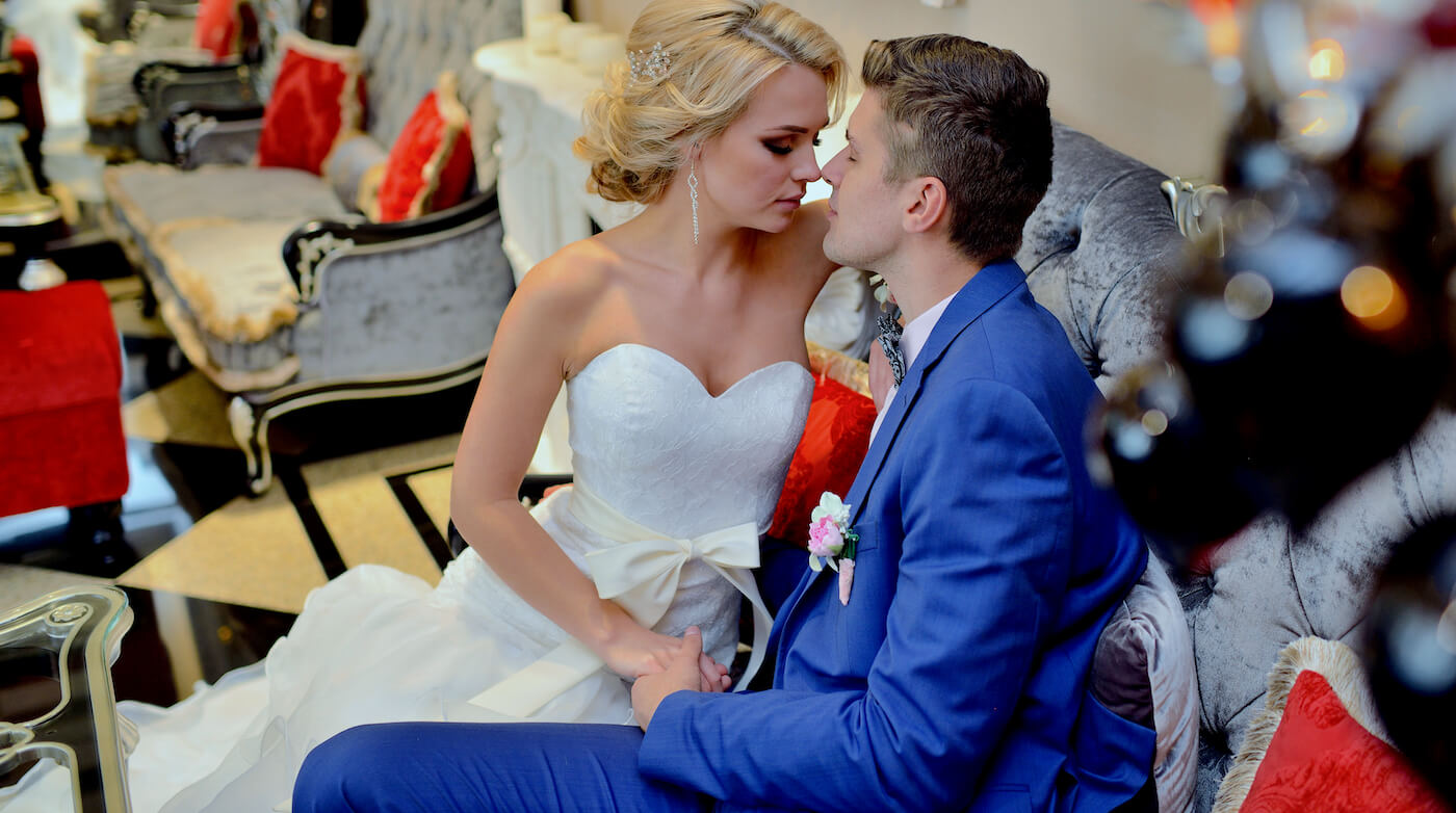 Rabbi for intermarriage in UK.